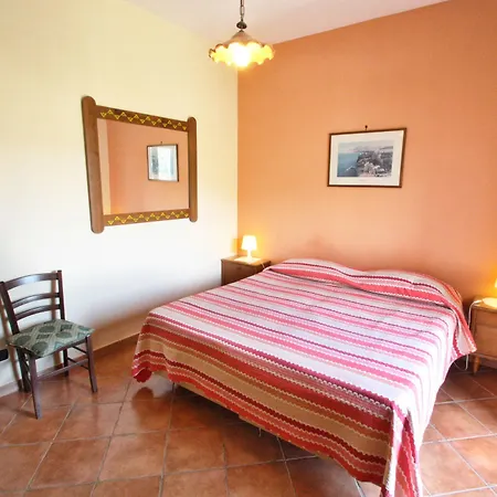 Casarufolo Paradise Guest house